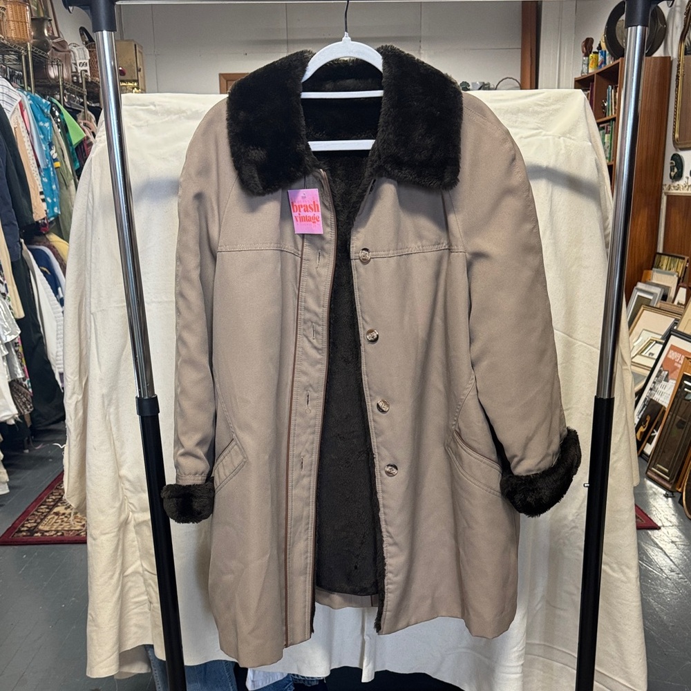 Vintage Tan Pea Coat with Black Fur Collar